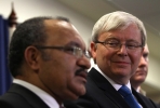 PNG prime minister Peter O'Neill and Kevin Rudd. Photo by AFP.