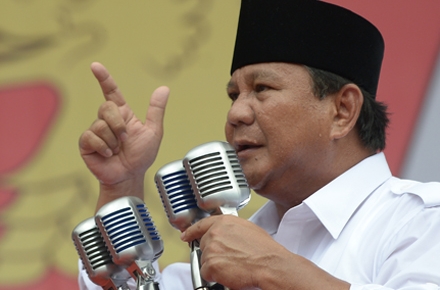 Don’t sweat the small stuff. The West would be willing to look beyond a murky human rights record if Prabowo wins Indonesia’s presidential election. Photo by AFP. 